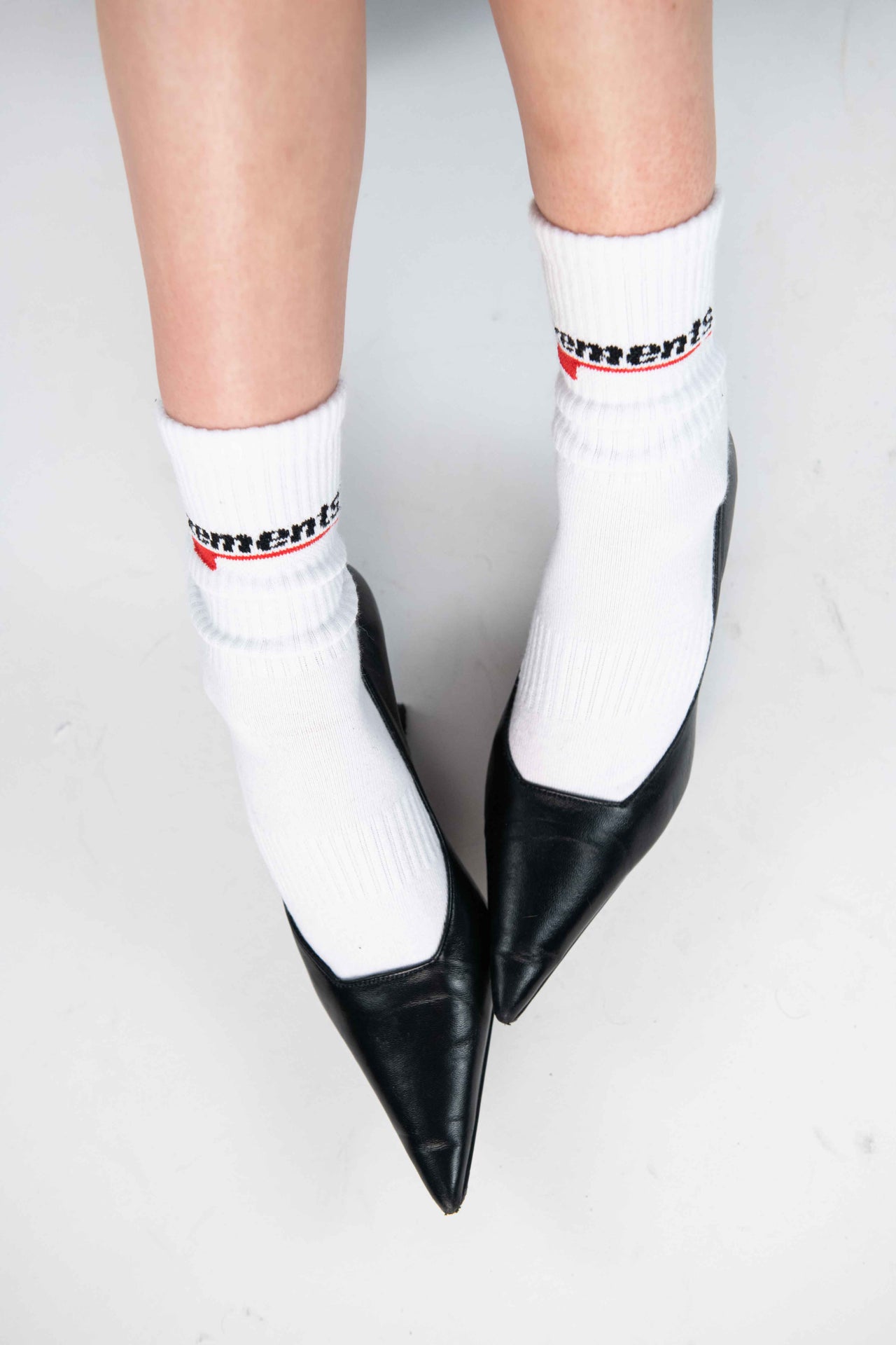 WHITE ZEMENTS SOCKS 'DRIFT LOGO'